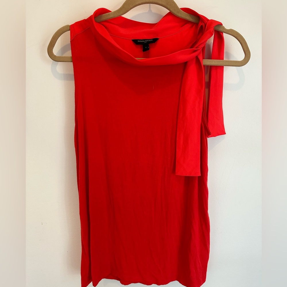 Banana Republic Tank